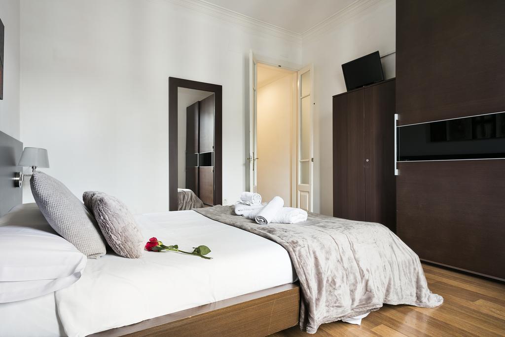 Habitat Apartments Ava 1 Barcelona Luaran gambar